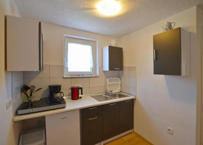 Bavica Πανσιόν