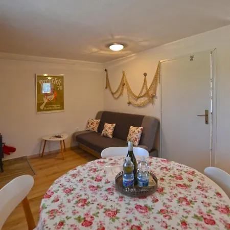 Bavica Guest house 3*